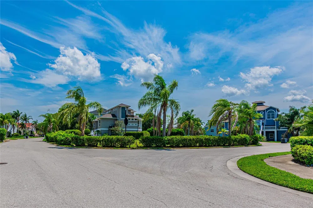 KETCH COURT Tarpon Springs, FL 34689