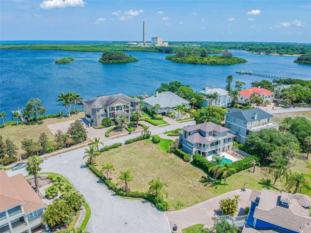 KETCH COURT Tarpon Springs, FL 34689