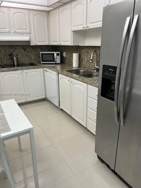3801 S Ocean Dr #3C Hollywood, FL 33019