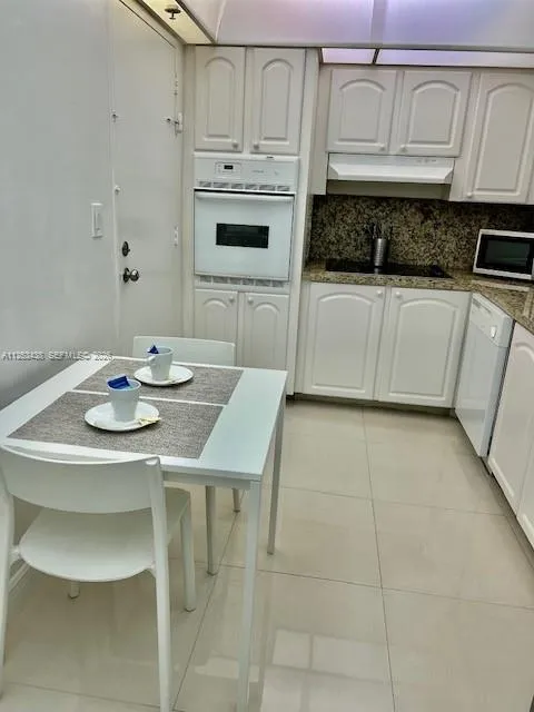 3801 S Ocean Dr #3C Hollywood, FL 33019