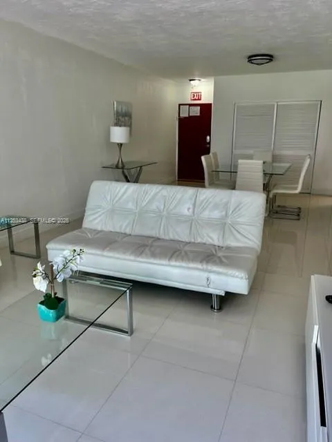 3801 S Ocean Dr #3C Hollywood, FL 33019