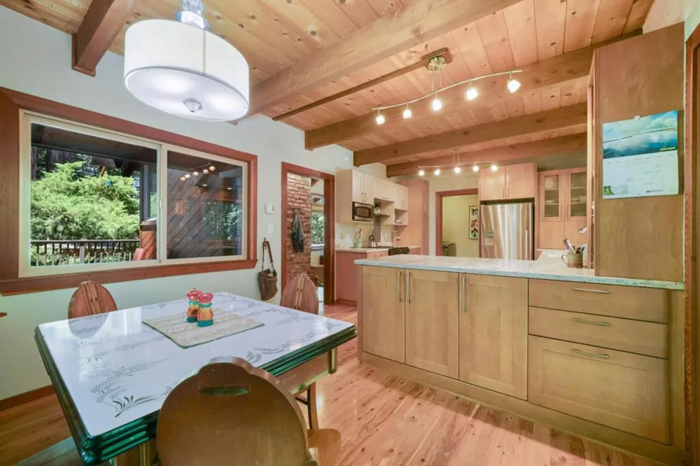 17388 Tressel Pass Road Boulder Creek, CA 95006