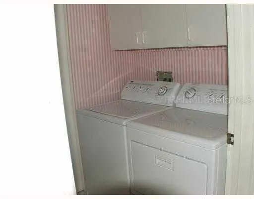 9480 HIGH GATE DRIVE #2125 Sarasota, FL 34238