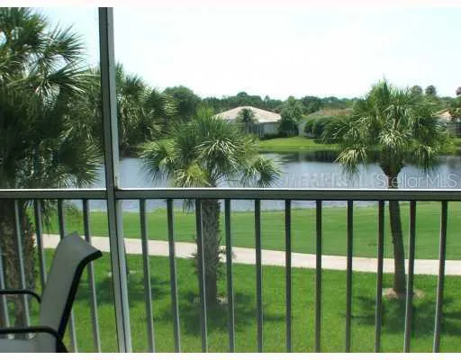 9480 HIGH GATE DRIVE #2125 Sarasota, FL 34238