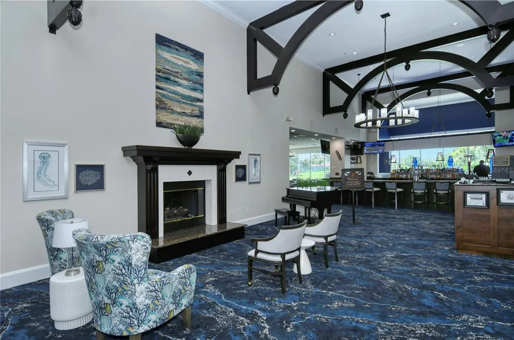9480 HIGH GATE DRIVE #2125 Sarasota, FL 34238