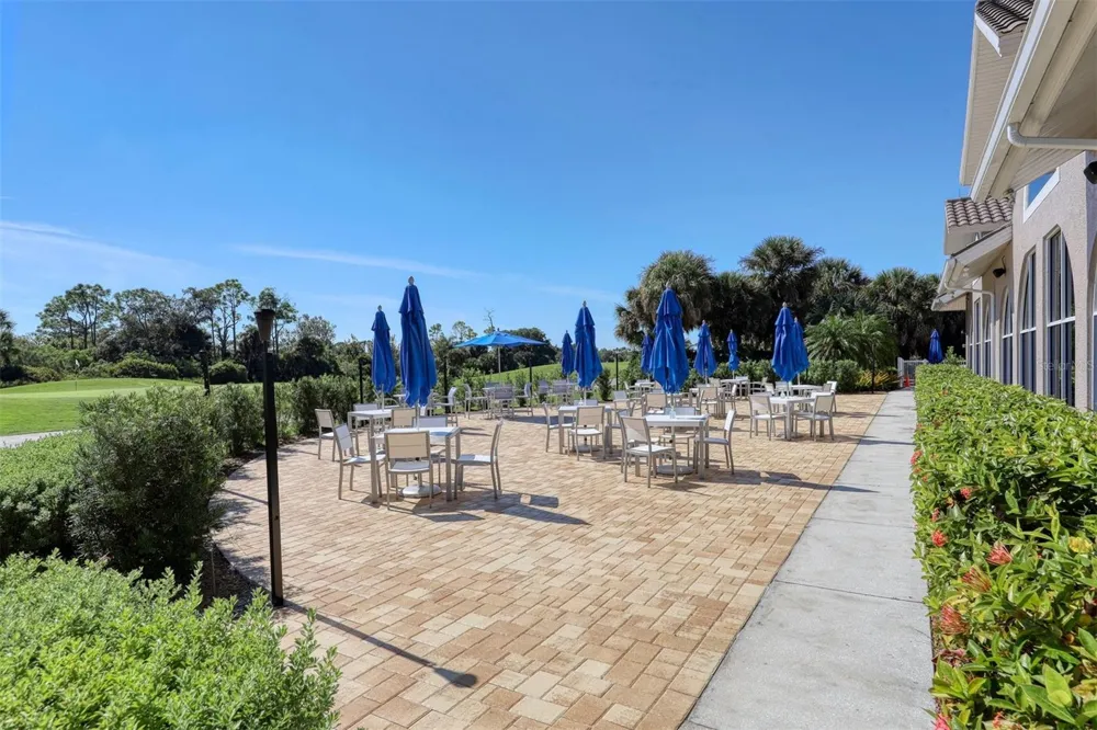 9480 HIGH GATE DRIVE #2125 Sarasota, FL 34238