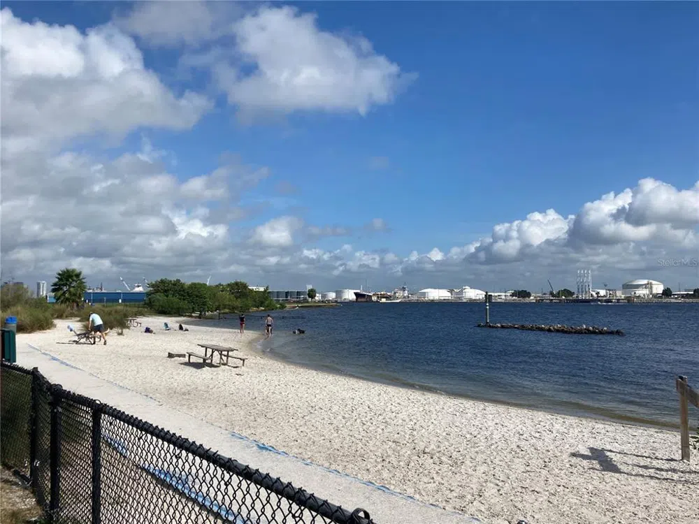 85 DAVIS BOULEVARD #C Tampa, FL 33606