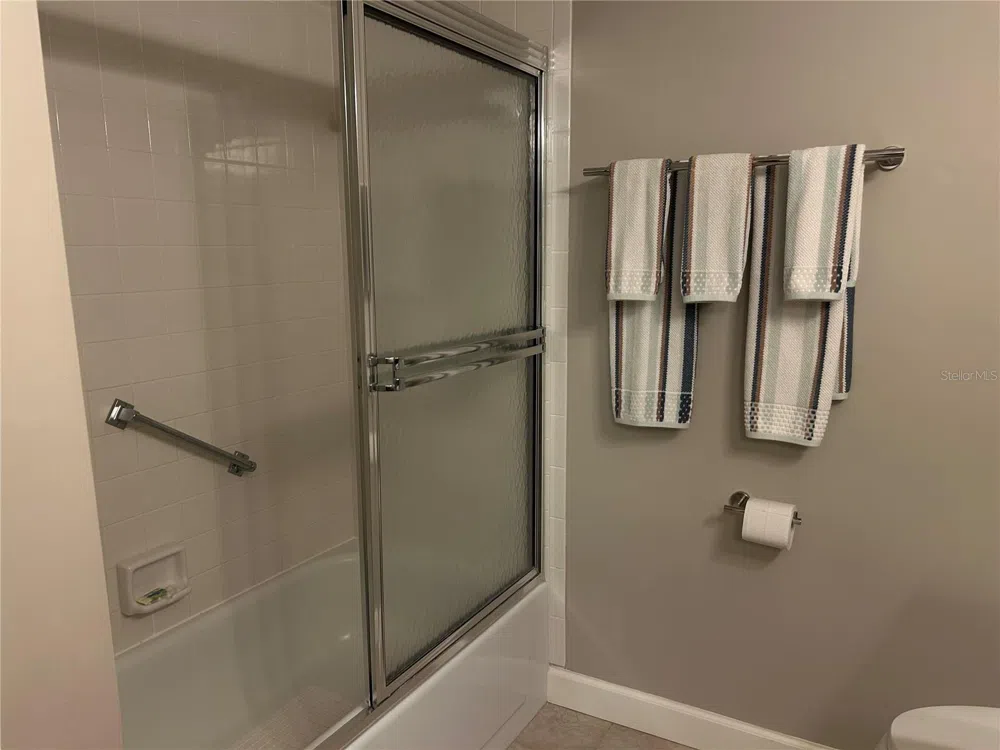 5662 GARDENS DRIVE #104 Sarasota, FL 34243