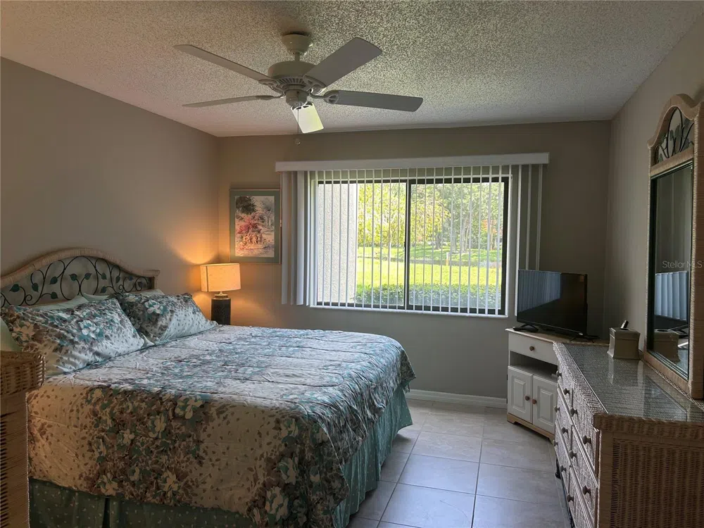 5662 GARDENS DRIVE #104 Sarasota, FL 34243