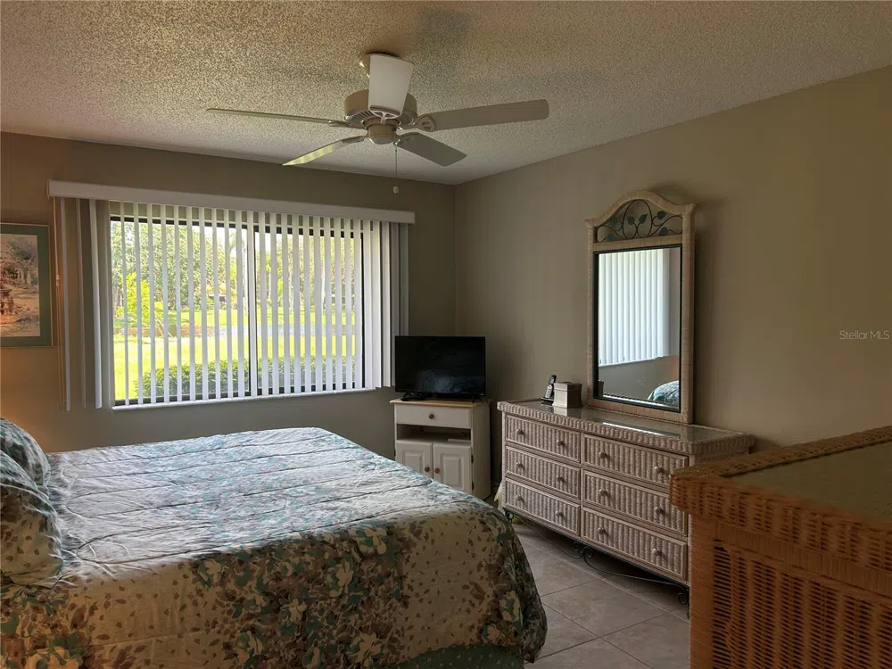 5662 GARDENS DRIVE #104 Sarasota, FL 34243