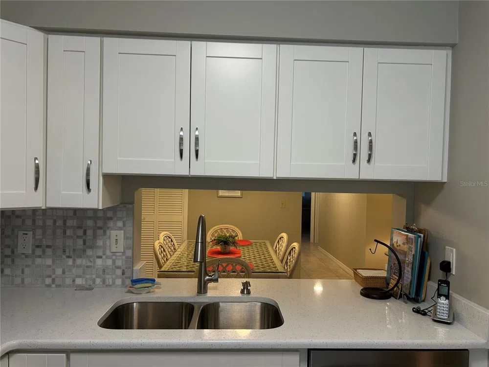 5662 GARDENS DRIVE #104 Sarasota, FL 34243
