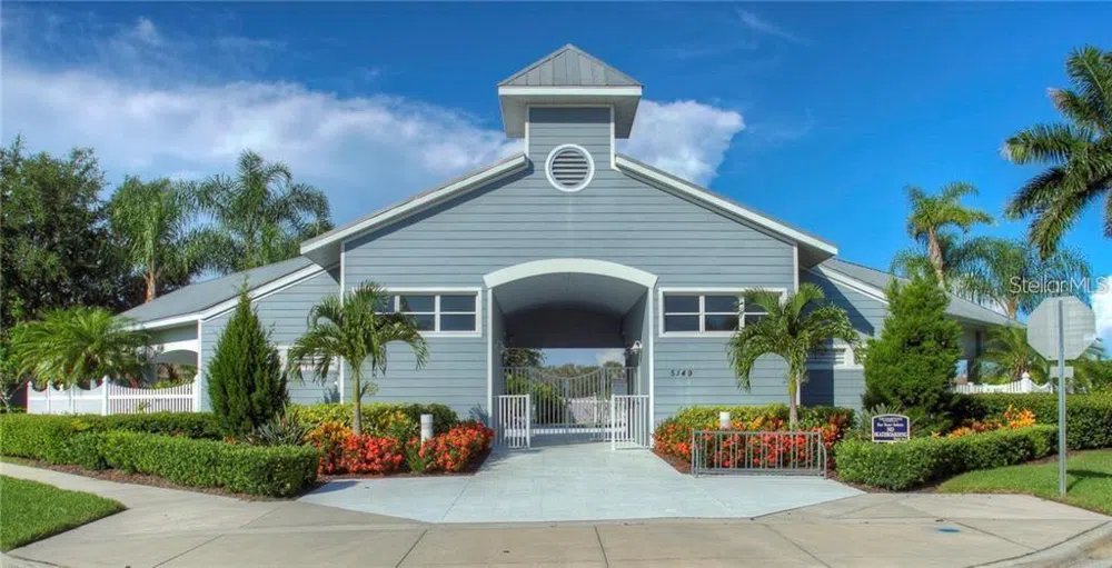 7348 STANHOPE COURT Sarasota, FL 34238