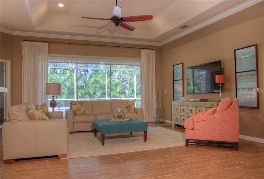 7348 STANHOPE COURT Sarasota, FL 34238
