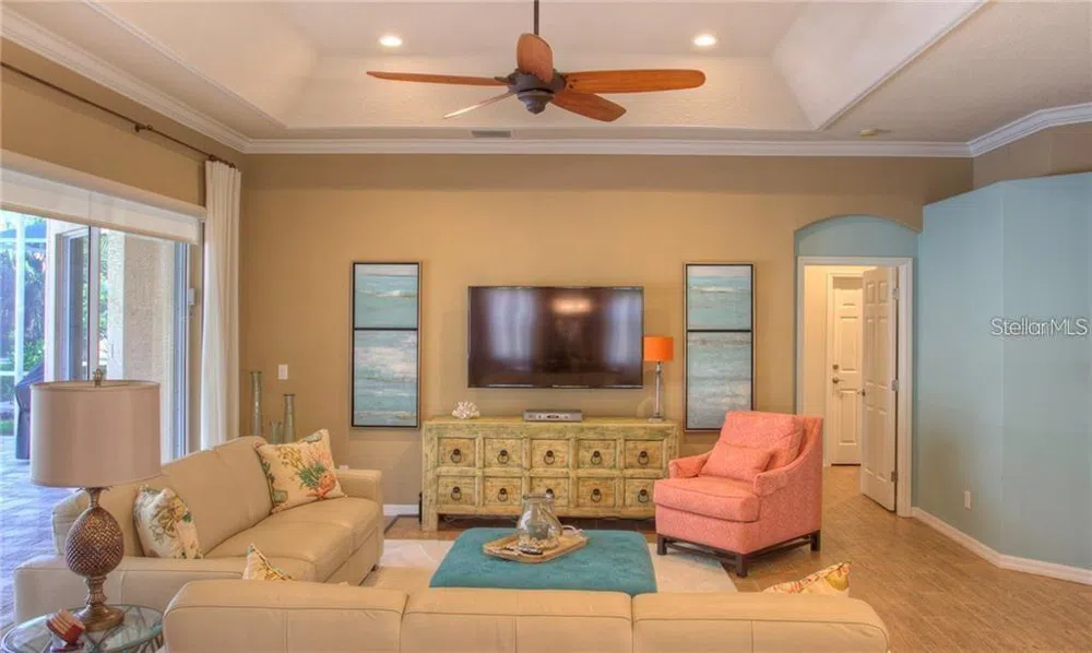 7348 STANHOPE COURT Sarasota, FL 34238