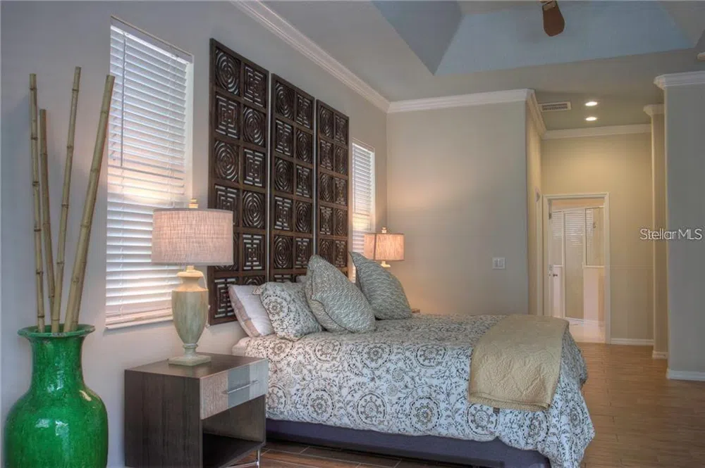 7348 STANHOPE COURT Sarasota, FL 34238