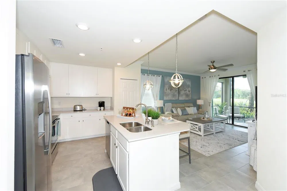 17810 GAWTHROP STREET #101 Lakewood Ranch, FL 34211