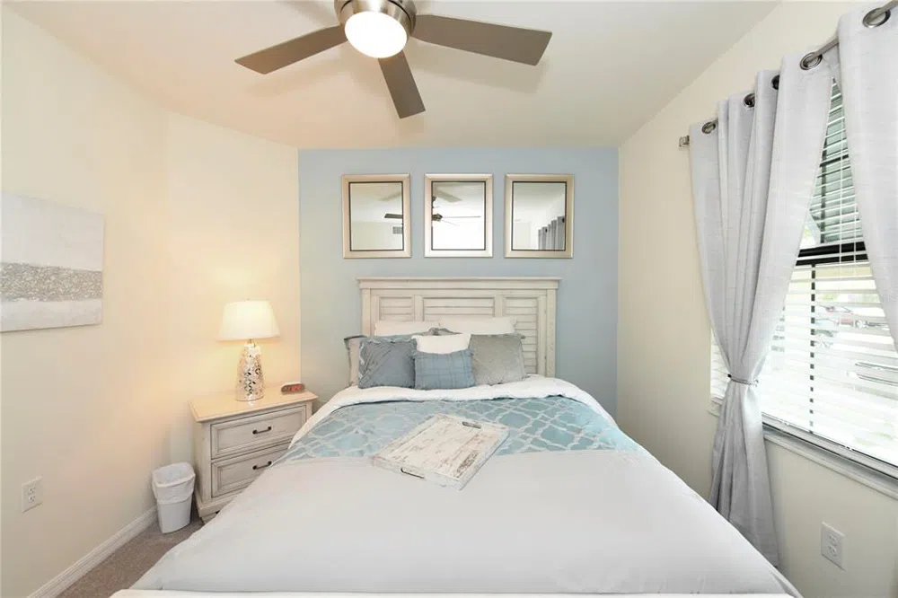 17810 GAWTHROP STREET #101 Lakewood Ranch, FL 34211