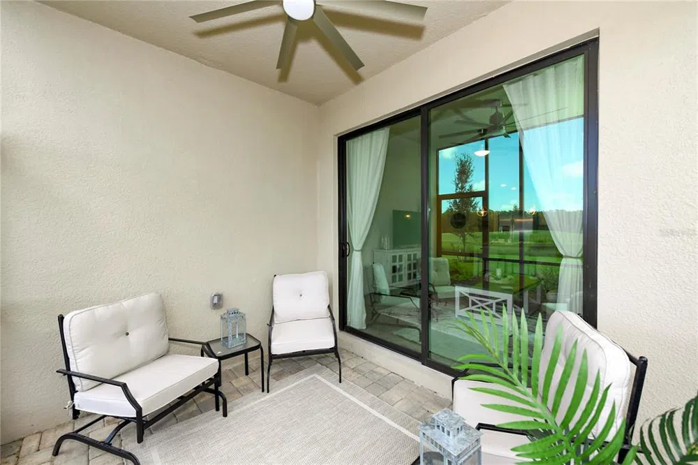 17810 GAWTHROP STREET #101 Lakewood Ranch, FL 34211