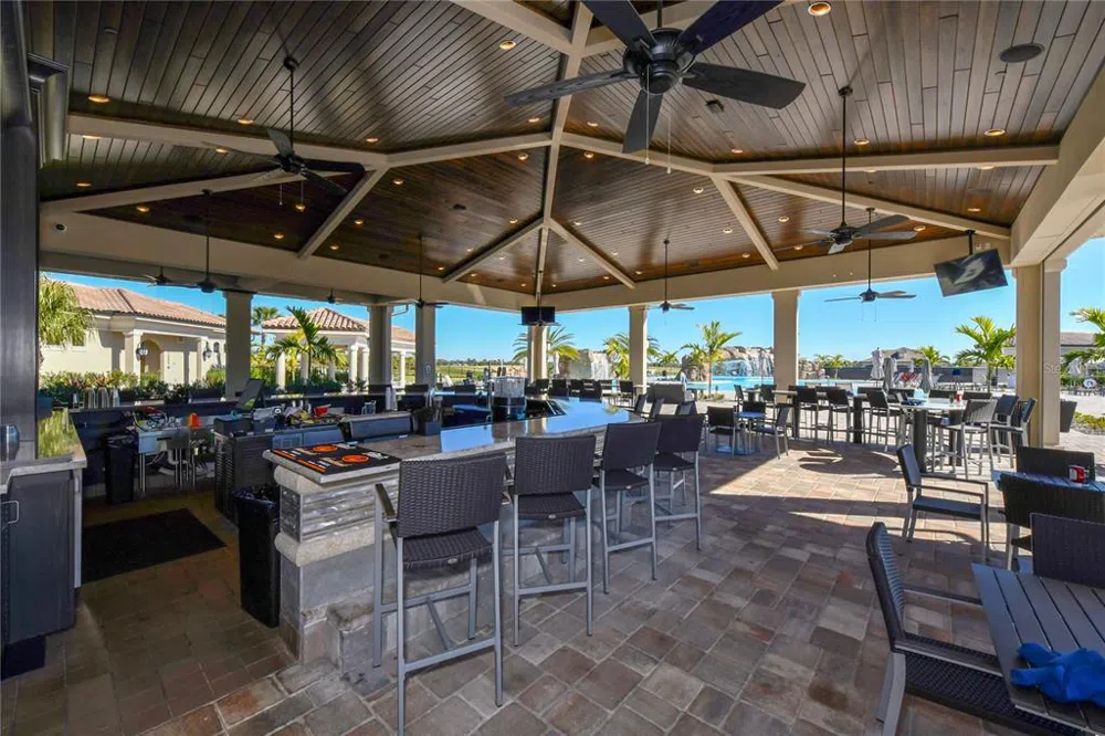17810 GAWTHROP STREET #101 Lakewood Ranch, FL 34211