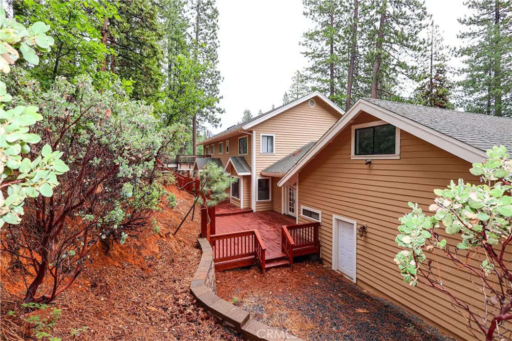 1870 Thunderbolt Arnold, CA 95223