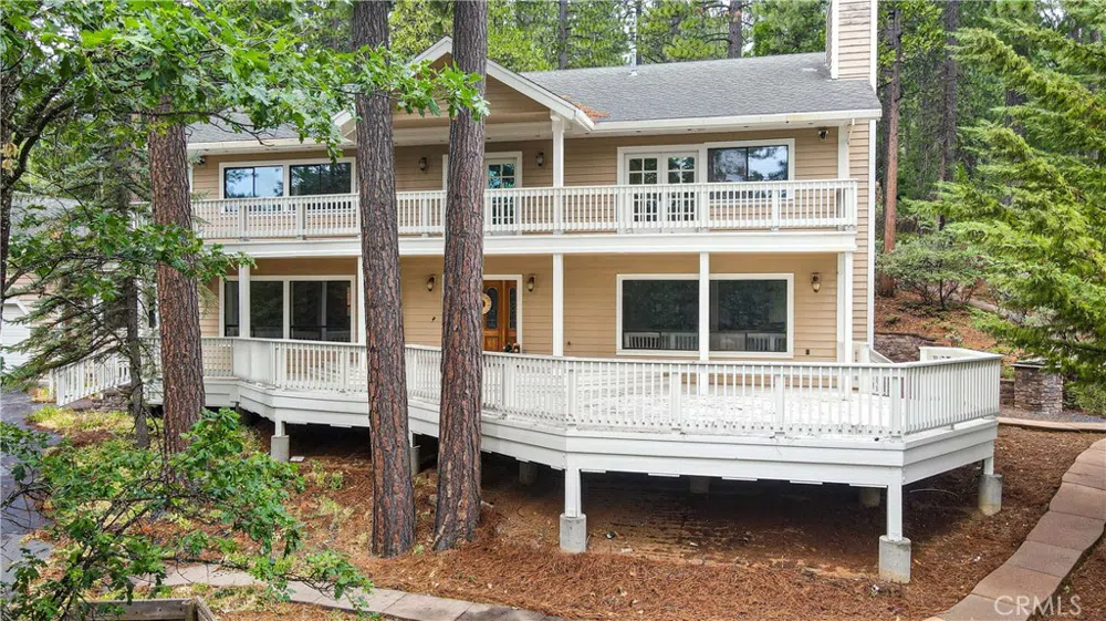 1870 Thunderbolt Arnold, CA 95223