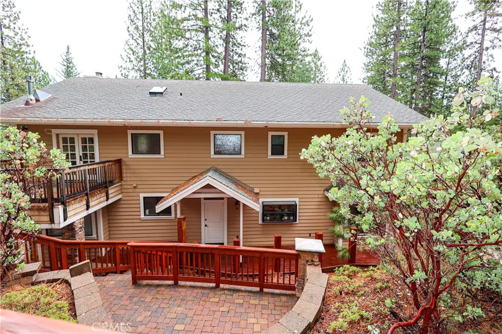 1870 Thunderbolt Arnold, CA 95223