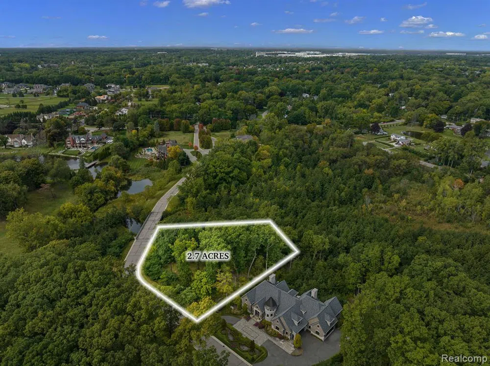 155 BRIDGEVIEW DRIVE Bloomfield Hills City, MI 48304