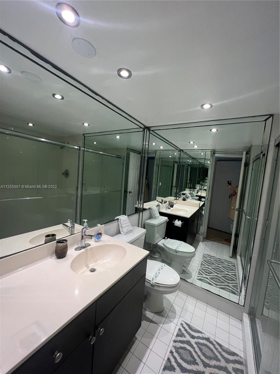 5161 Collins Ave #1711 Miami Beach, FL 33140