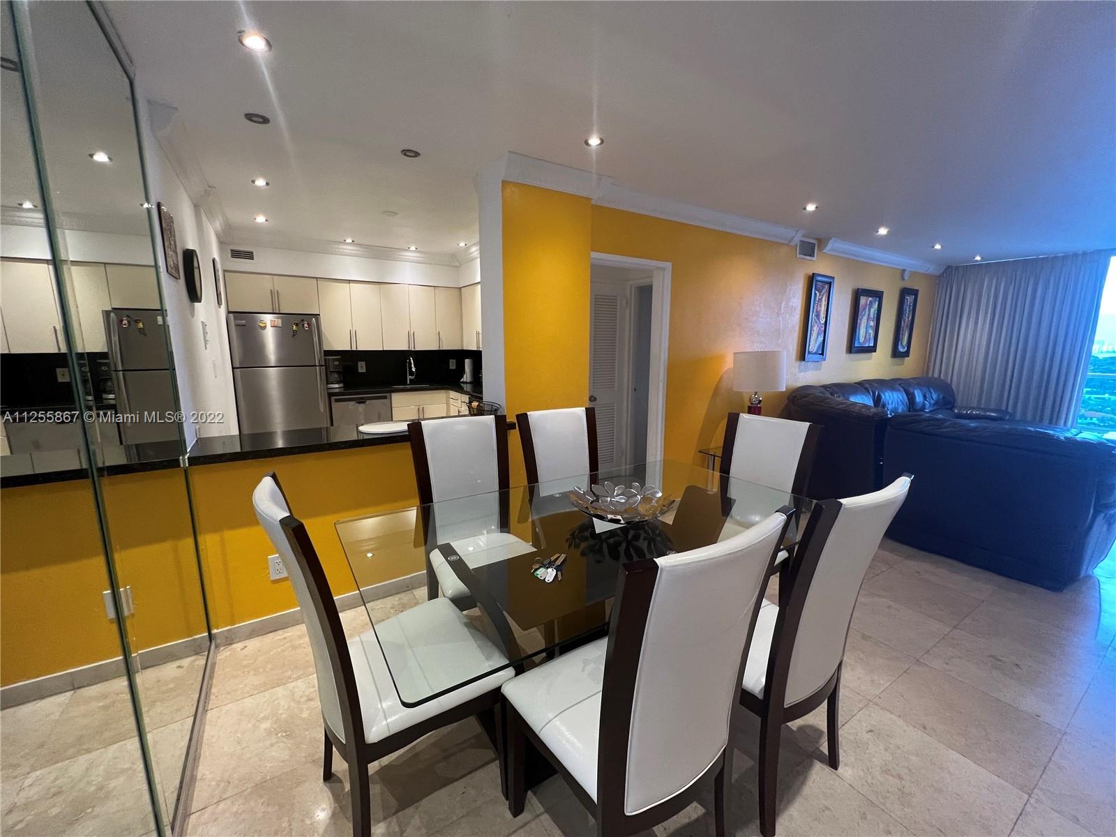 5161 Collins Ave #1711 Miami Beach, FL 33140