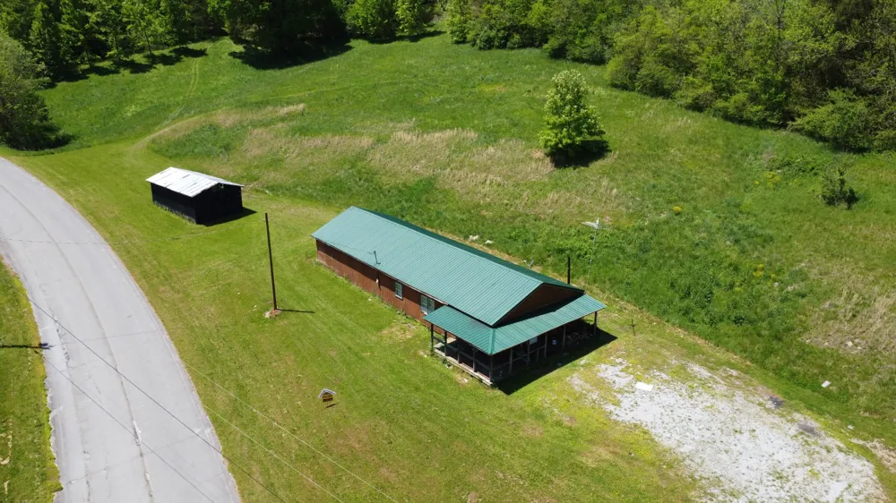 1450 Highway 64 Pulaski, TN 38478