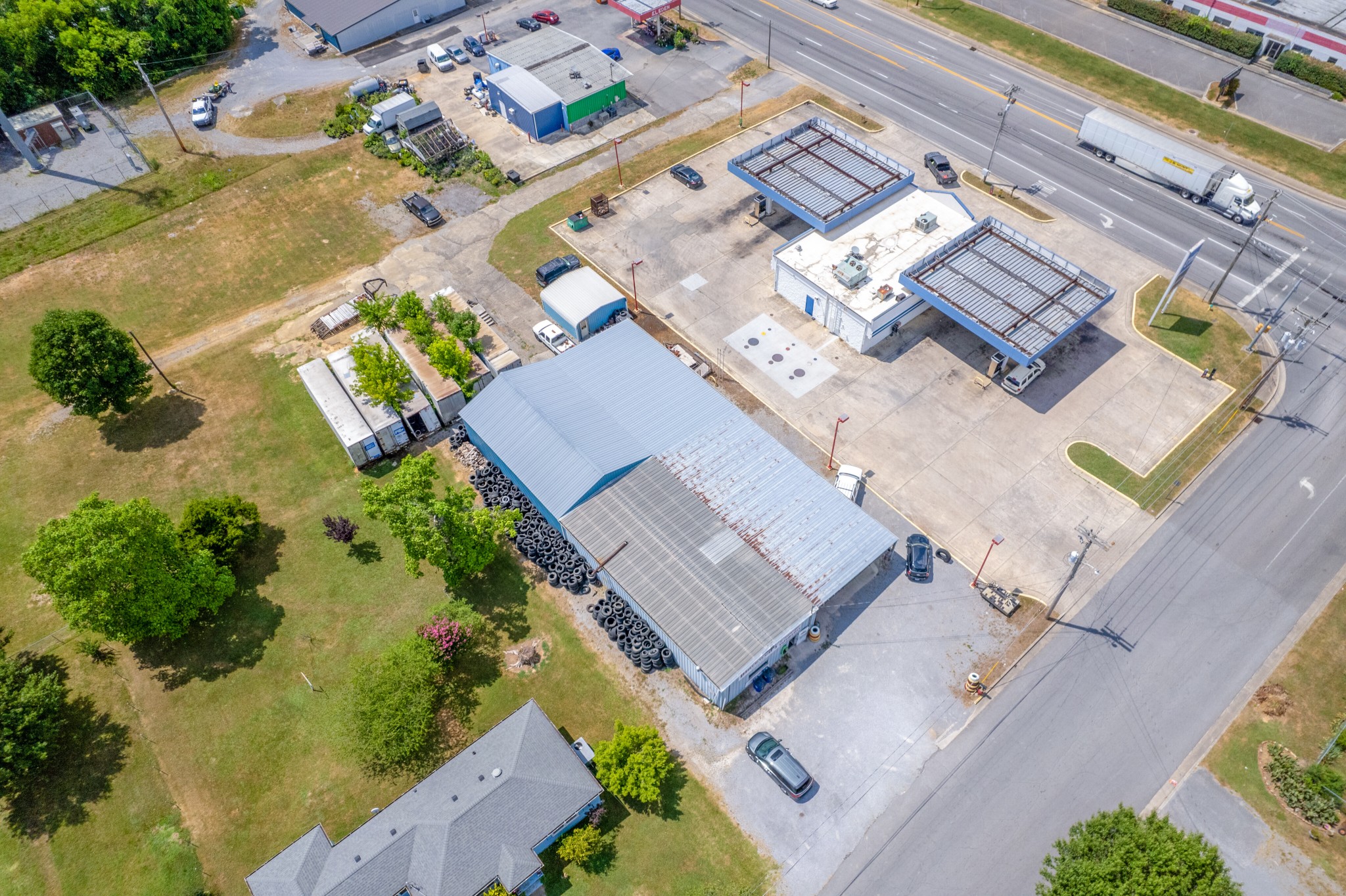 1330 Madison St Shelbyville, TN 37160