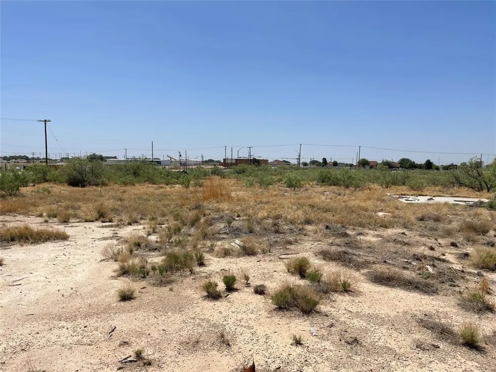 1711 Redondo Avenue Odessa, TX 79763