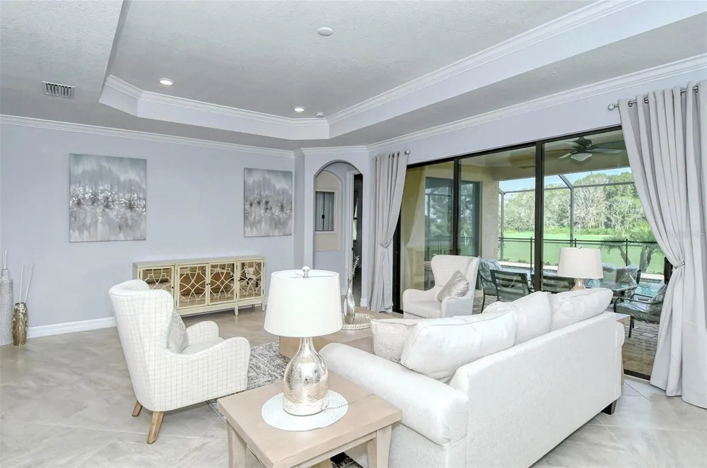 6026 BRANDON RUN Lakewood Ranch, FL 34211