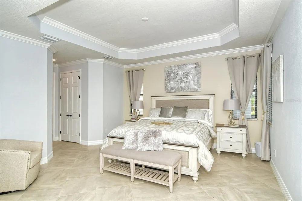 6026 BRANDON RUN Lakewood Ranch, FL 34211