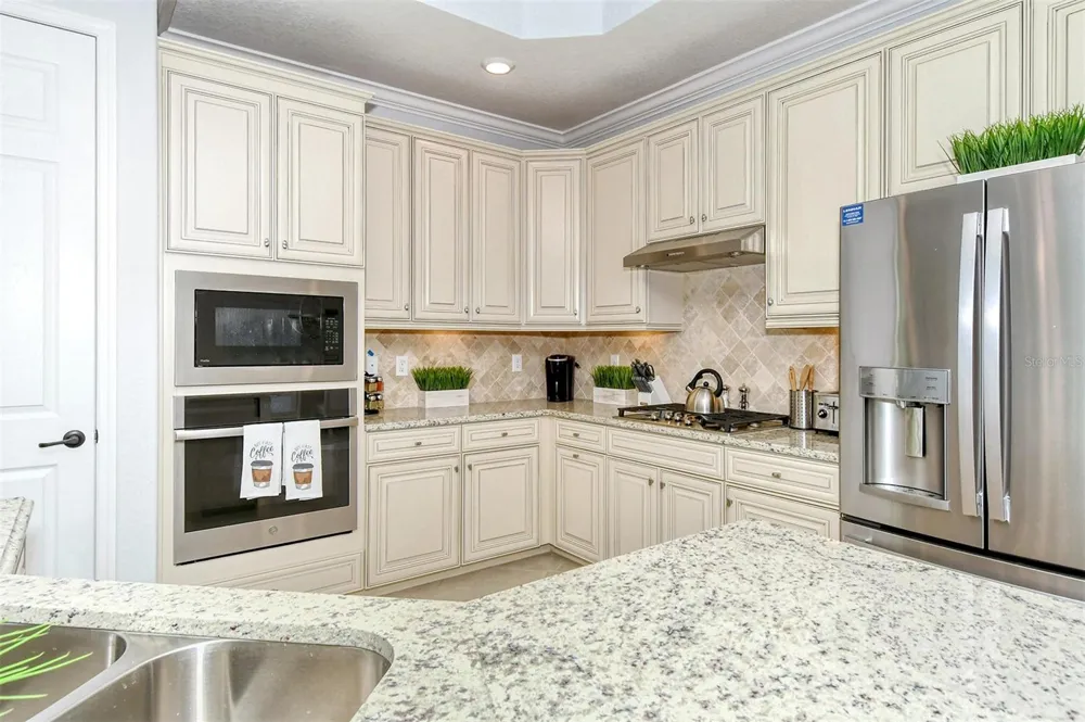 6026 BRANDON RUN Lakewood Ranch, FL 34211