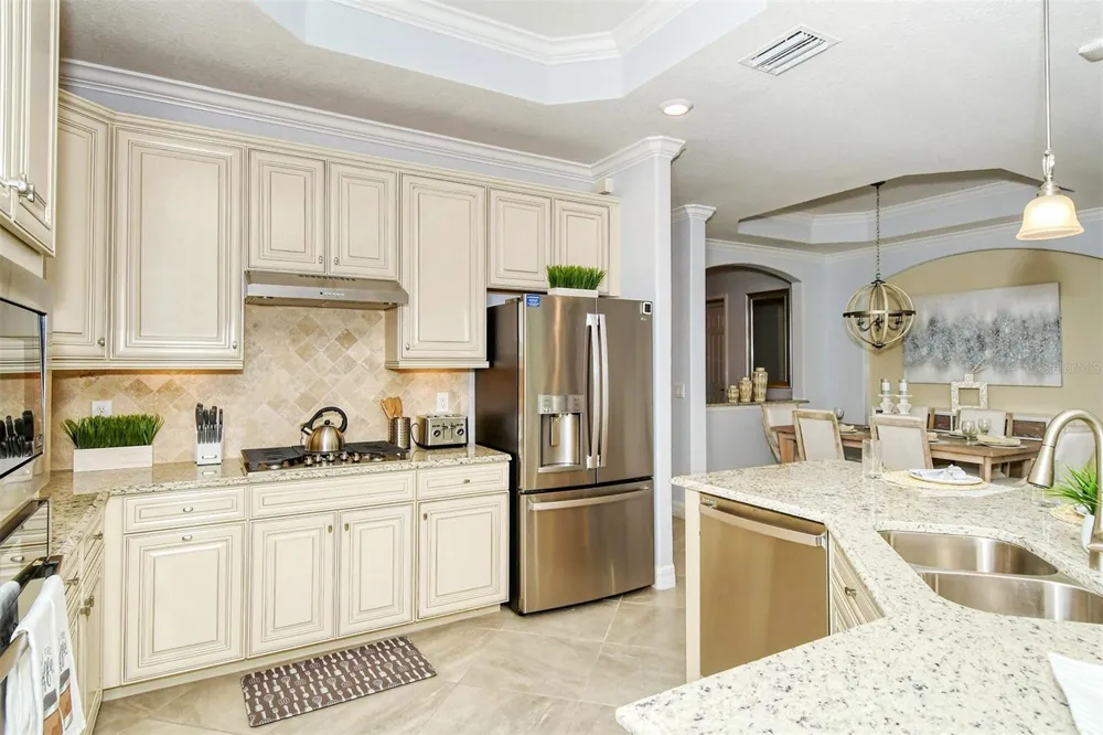 6026 BRANDON RUN Lakewood Ranch, FL 34211