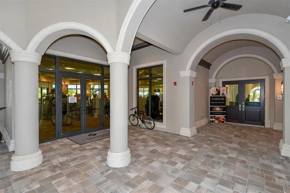 6026 BRANDON RUN Lakewood Ranch, FL 34211