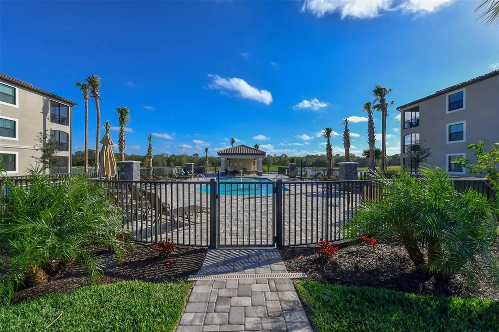 6026 BRANDON RUN Lakewood Ranch, FL 34211