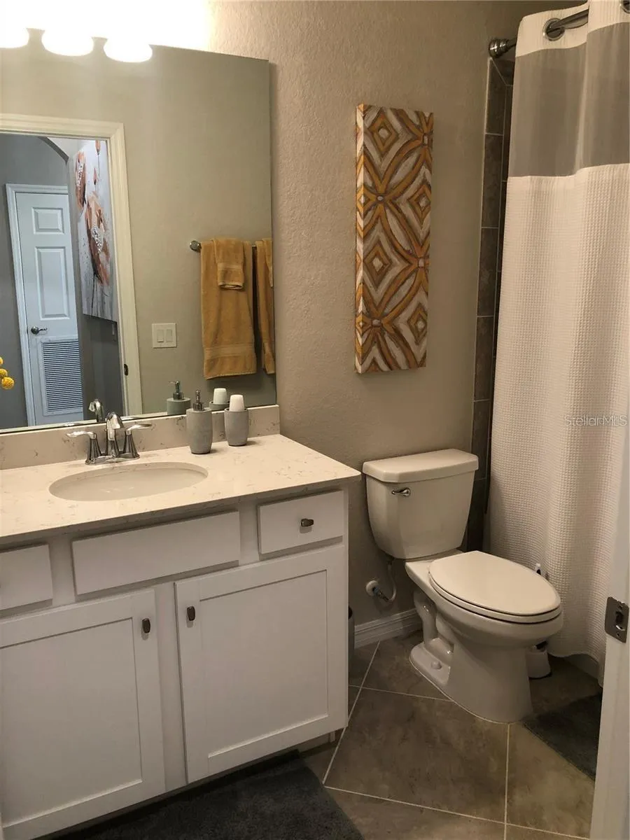 17510 GAWTHROP DRIVE #405 Lakewood Ranch, FL 34211