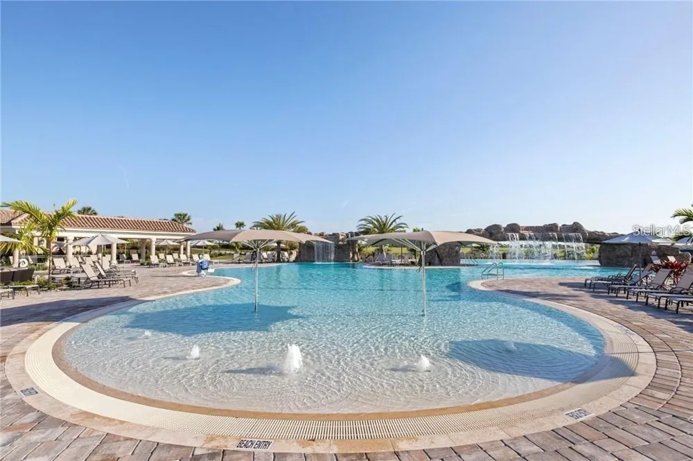 17510 GAWTHROP DRIVE #405 Lakewood Ranch, FL 34211