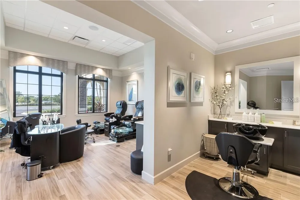 17510 GAWTHROP DRIVE #405 Lakewood Ranch, FL 34211