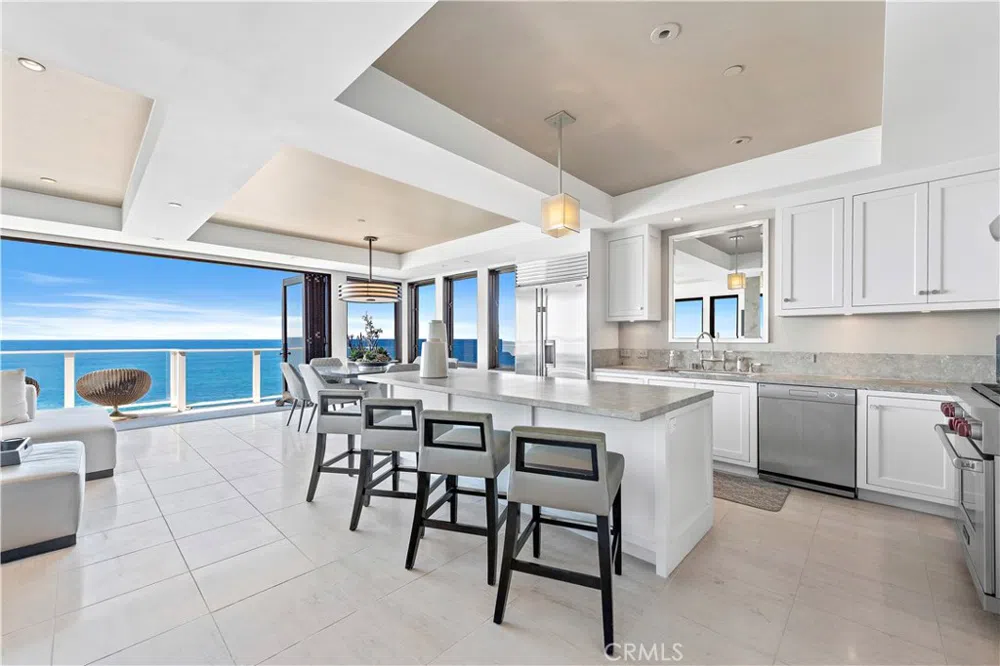 160 Saint Anns Drive #B,C Laguna Beach, CA 92651