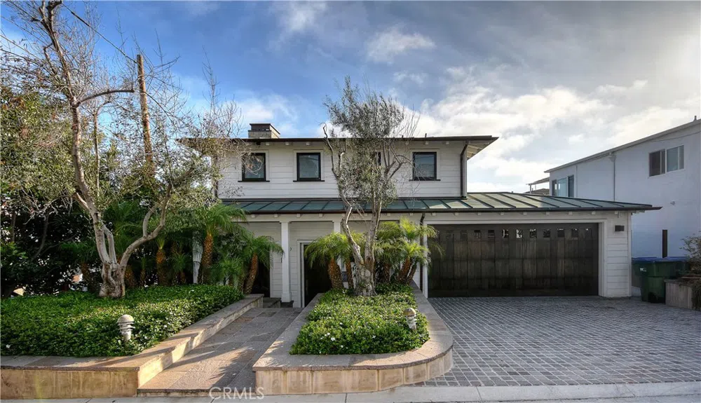 160 Saint Anns Drive #D Laguna Beach, CA 92651