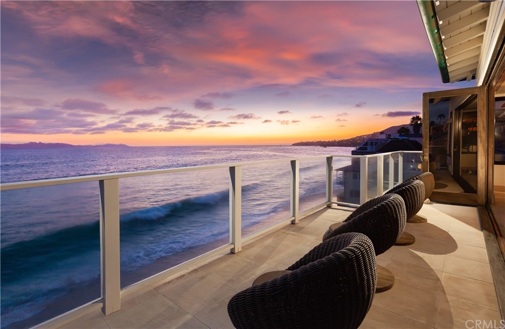 160 Saint Anns Drive #D Laguna Beach, CA 92651
