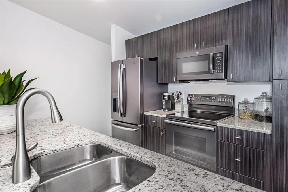 215 LEWIS CIRCLE #111 Punta Gorda, FL 33950