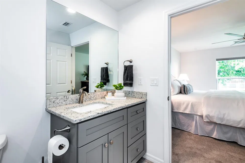 215 LEWIS CIRCLE #111 Punta Gorda, FL 33950