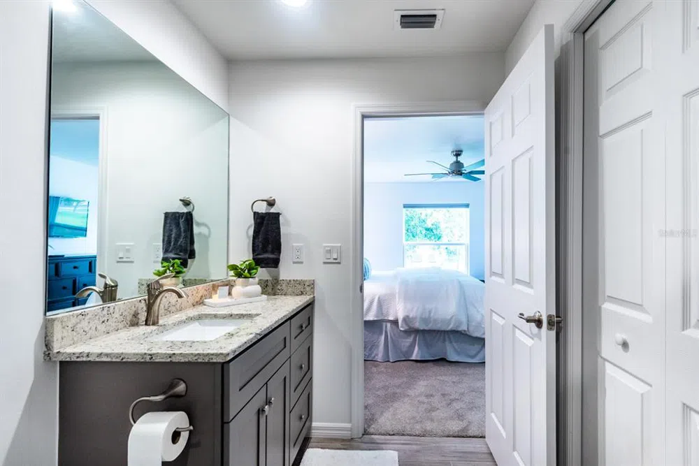 215 LEWIS CIRCLE #111 Punta Gorda, FL 33950