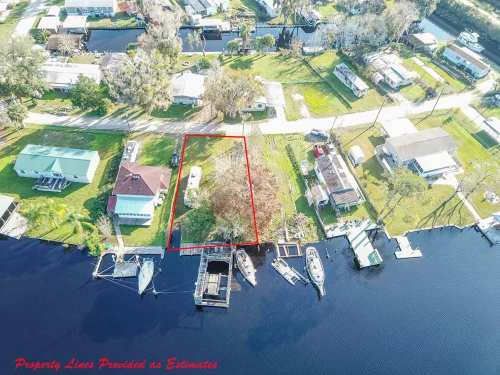144 MAGNOLIA TRAIL Satsuma, FL 32189