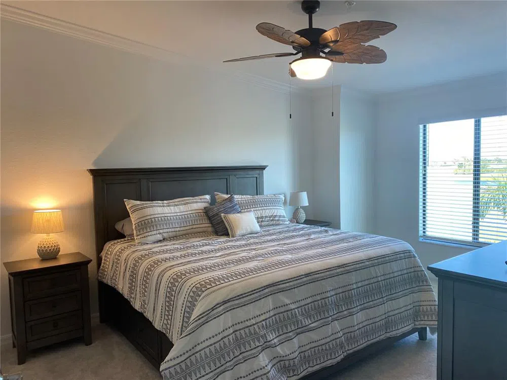 5664 PALMER CIRCLE #202 Bradenton, FL 34211