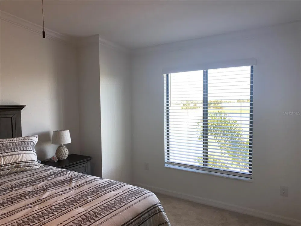 5664 PALMER CIRCLE #202 Bradenton, FL 34211